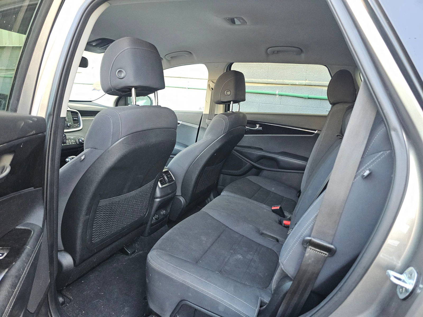 KIA SORENTO 2017 - Marhaba Auction Used Cars - Image 7