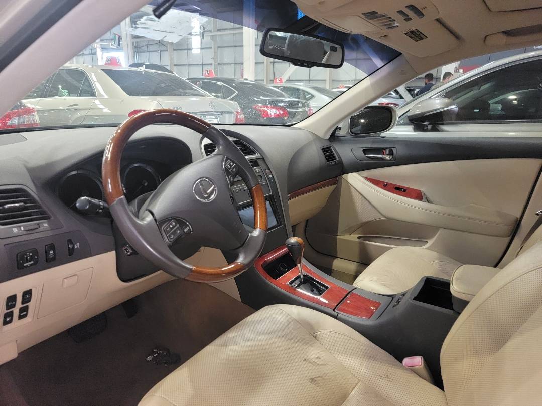 2012 LEXUS ES 350 — 54676 Miles — Lot 2475410 — Main - Marhaba Auctions Used Cars - Image 6