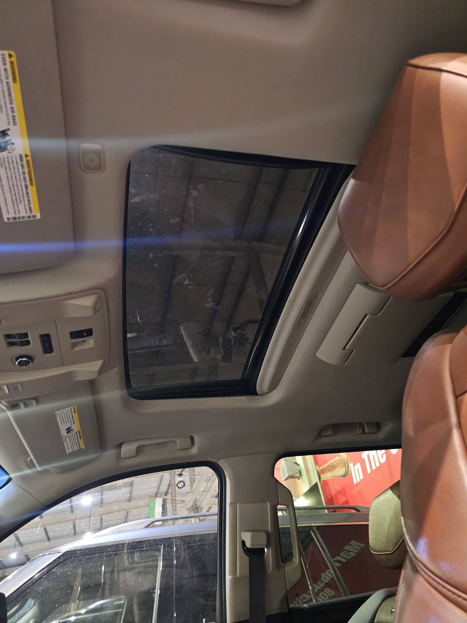 CADILLAC ESCALADE 2015 - Marhaba Auction Used Cars - Image 10