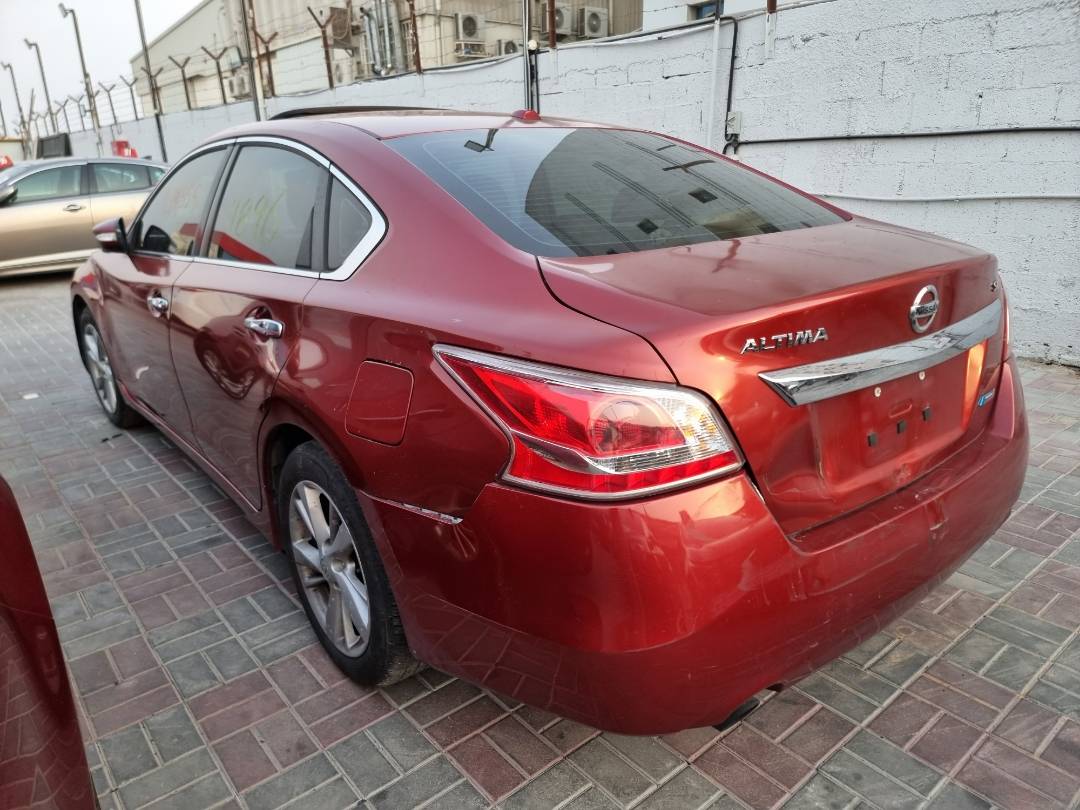 2013 NISSAN ALTIMA — 214555 Miles — Lot 53527904 — Main - Marhaba Auctions Used Cars - Image 4