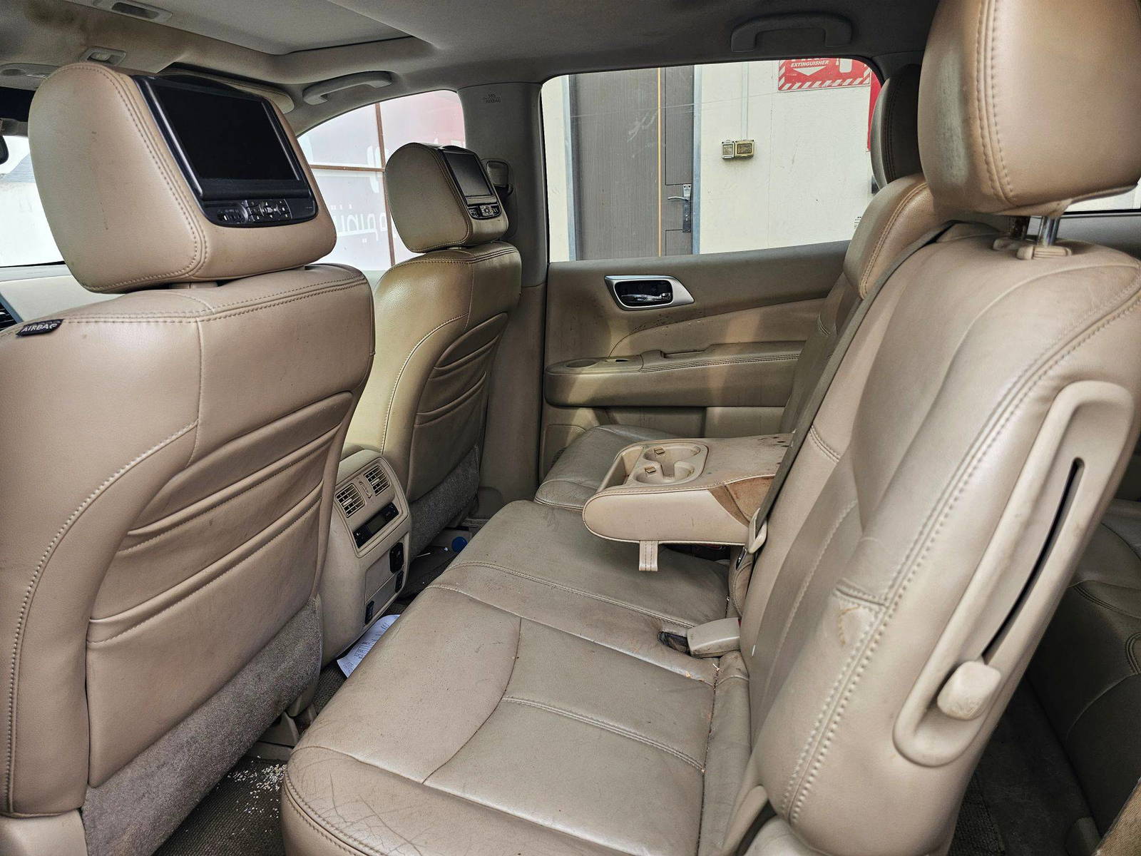 2013 NISSAN PATHFINDER — 258838 Miles — Lot 43351781 — Main - Marhaba Auctions Used Cars - Image 11