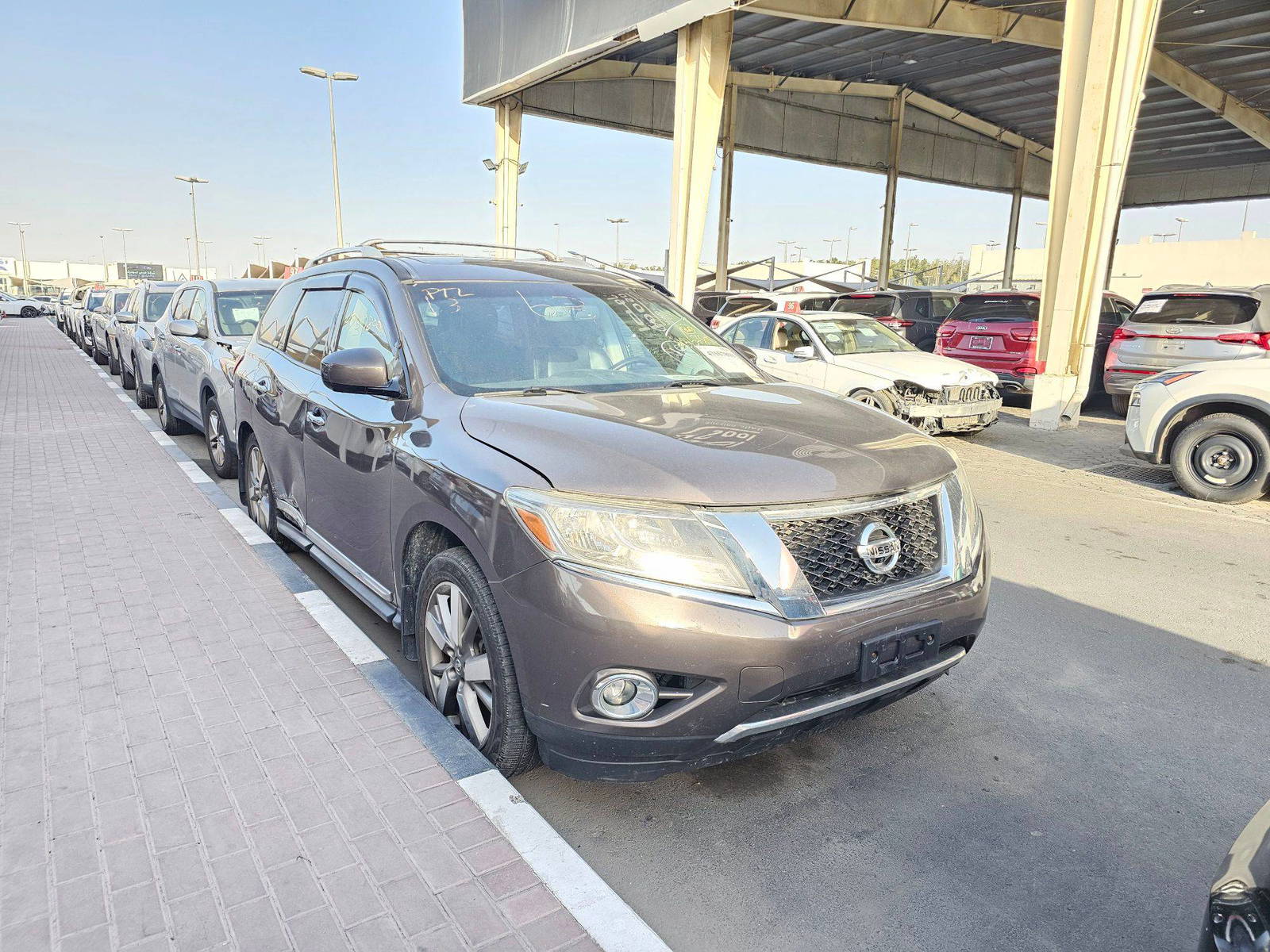 2015 NISSAN PATHFINDER — 146617 Miles — Lot 7FC601461 — Souq - Marhaba Auctions Used Cars - Image 3