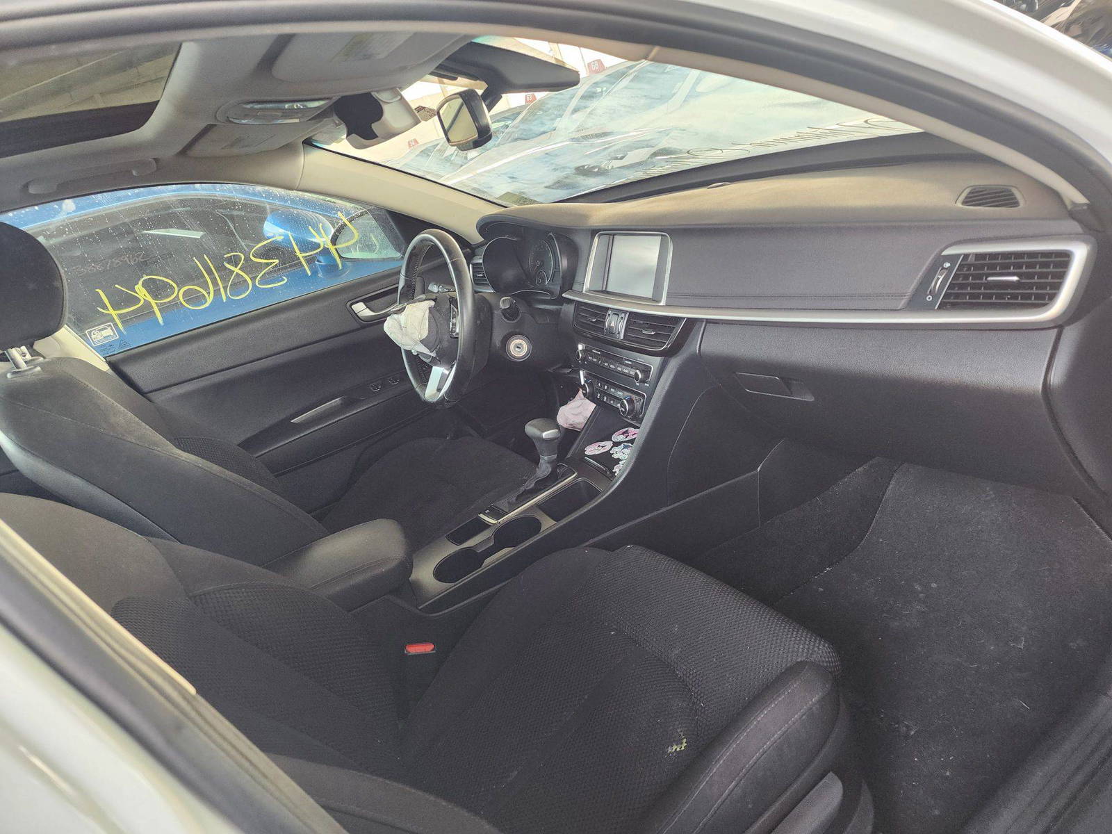 2019 KIA OPTIMA — 95857 Miles — Lot 44381694 — Souq - Marhaba Auctions Used Cars - Image 10