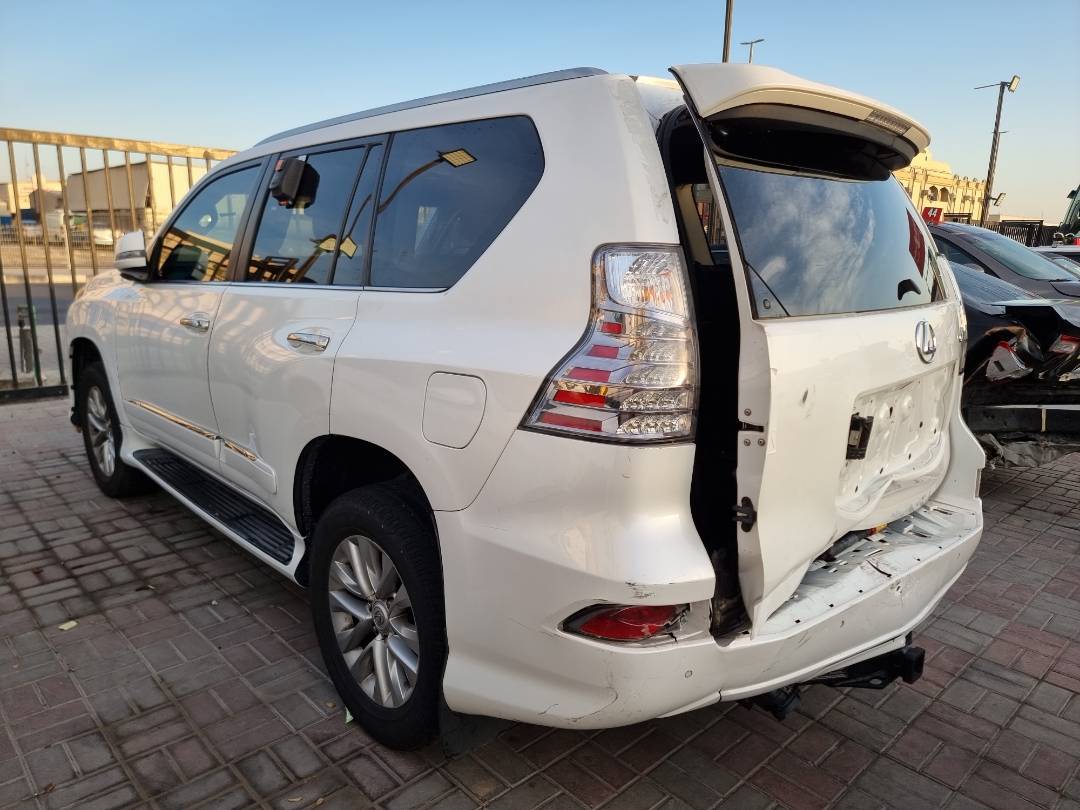 2018 LEXUS GX 460 — 123674 Miles — Lot 215487 — Ind. 12 - Marhaba Auctions Used Cars - Image 5