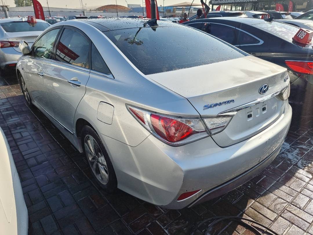 2012 HYUNDAI SONATA — 151648 Miles — Lot 042375 — Ind. 12 - Marhaba Auctions Used Cars - Image 4