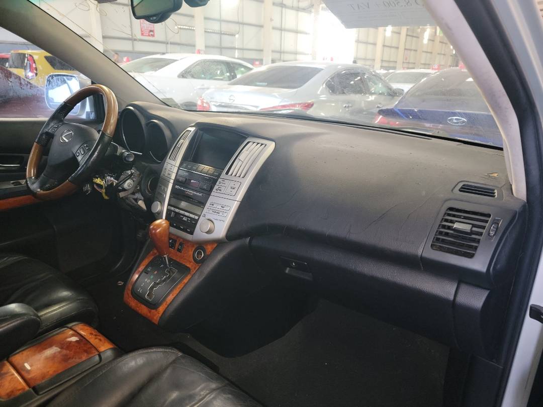 2007 LEXUS RX 350 — 226383 Miles — Lot 38182959 - Marhaba Auctions Used Cars - Image 6