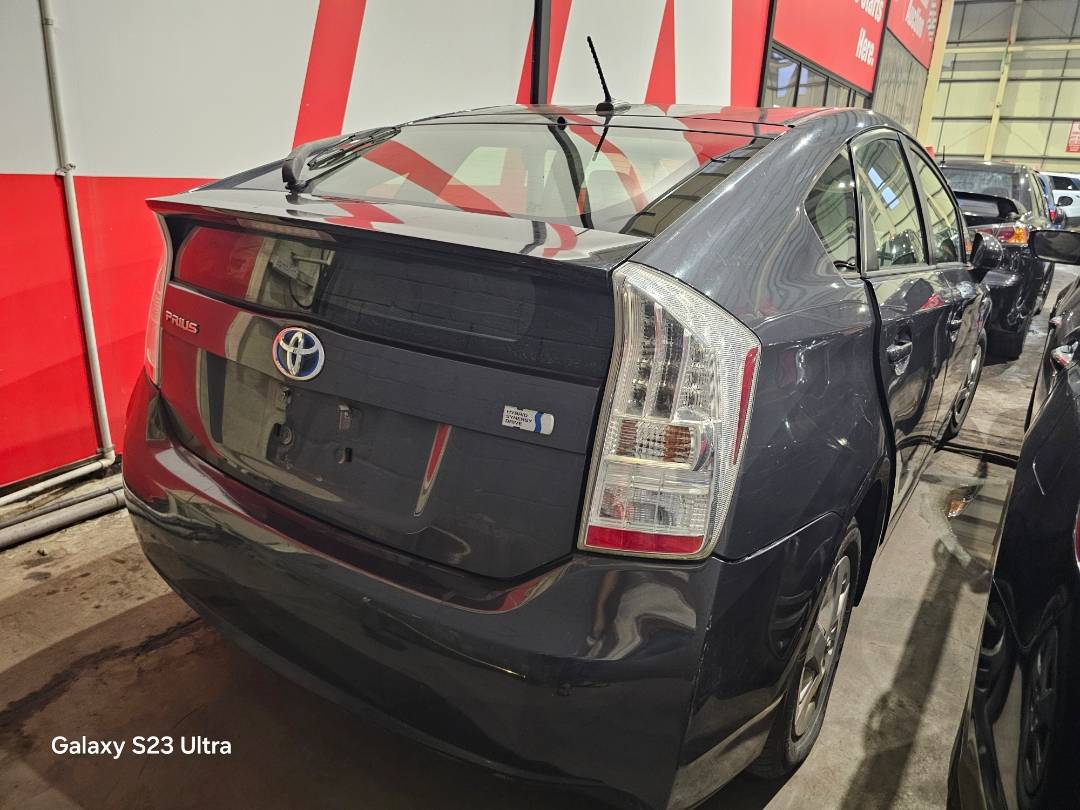2011 TOYOTA PRIUS — 225261 Miles — Lot 5318176 — Main - Marhaba Auctions Used Cars - Image 3