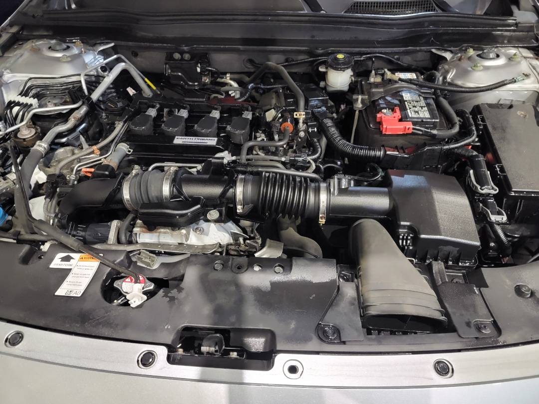 2018 HONDA ACCORD — 122100 Miles — Lot 12JA245285 — Main - Marhaba Auctions Used Cars - Image 10