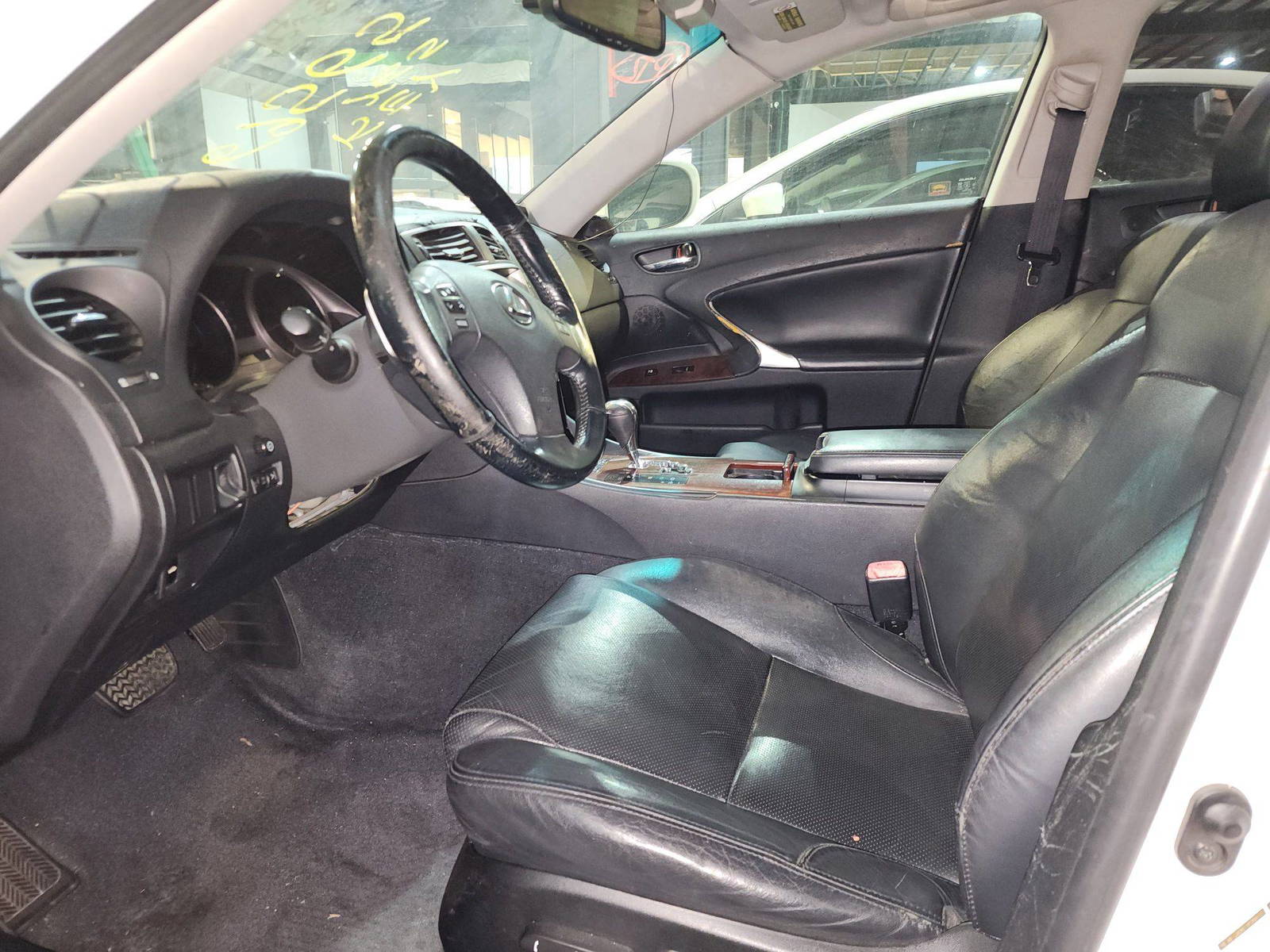 LEXUS IS 250 2008 - Marhaba Auction Used Cars - Image 9