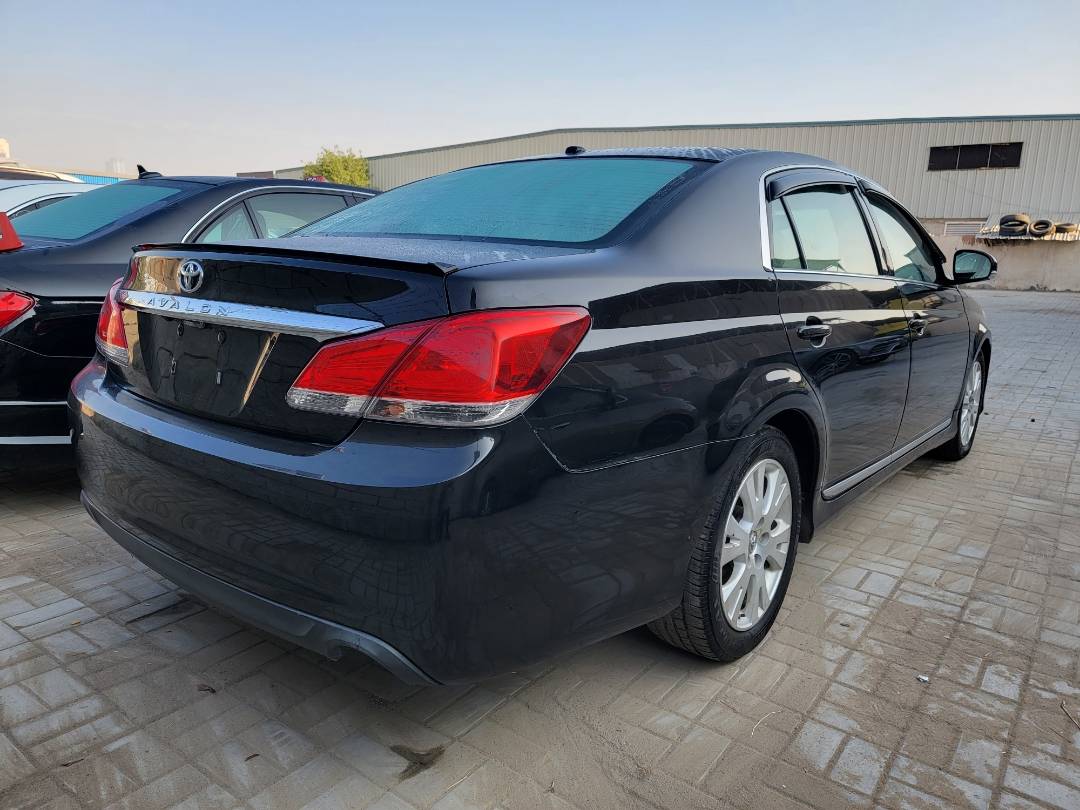 2011 TOYOTA AVALON — 189850 Miles — Lot U417726 — Main - Marhaba Auctions Used Cars - Image 3