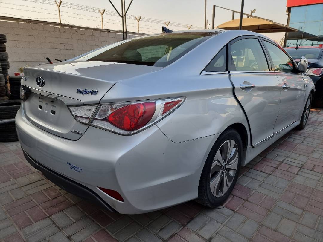 2013 HYUNDAI SONATA — 215885 Miles — Lot 125487 — Ind. 12 - Marhaba Auctions Used Cars - Image 3