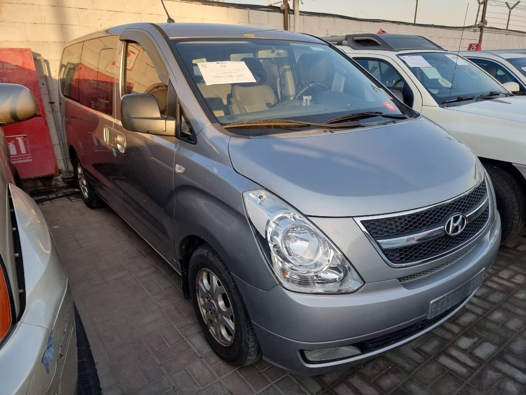 2011 HYUNDAI GRAND STAREX — 225706 KM — Lot 295079 — Ind. 12 - Marhaba Auctions Used Cars - Image 3