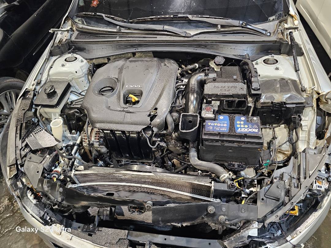 2019 KIA K5 — 105812 KM — Lot 248909 — Main - Marhaba Auctions Used Cars - Image 12