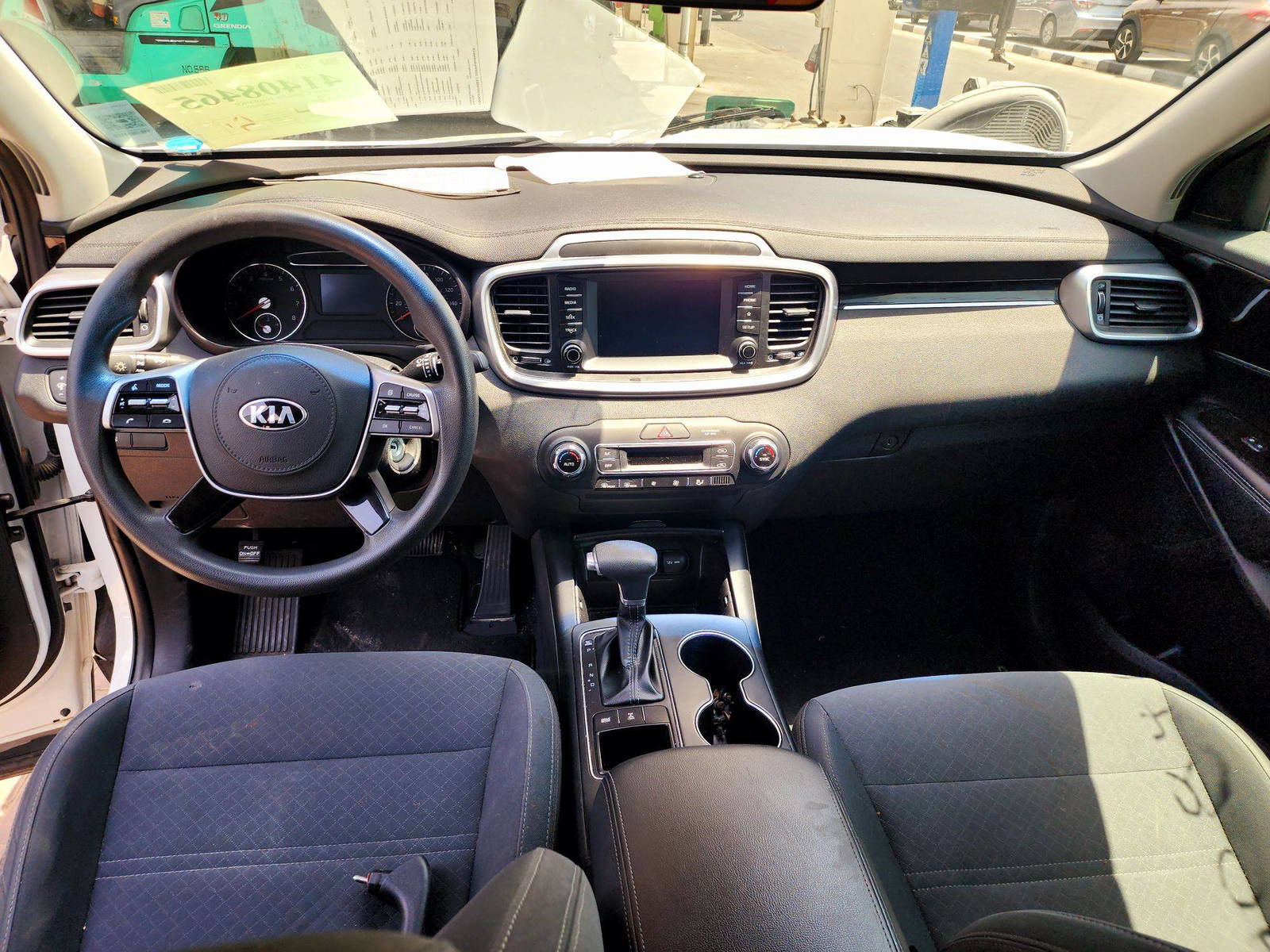 2019 KIA SORENTO — 95537 Miles — Lot 9KG552847 — Souq - Marhaba Auctions Used Cars - Image 7