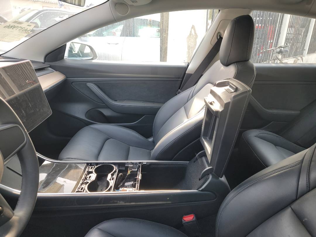 TESLA MODEL 3 2020 - Marhaba Auction Used Cars - Image 6