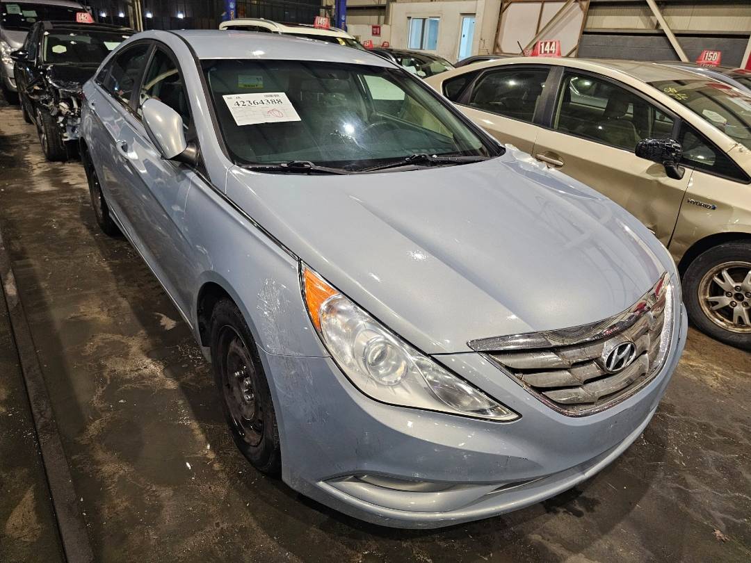 2011 HYUNDAI SONATA — 198515 Miles — Lot BH052376 — Souq - Marhaba Auctions Used Cars - Image 5
