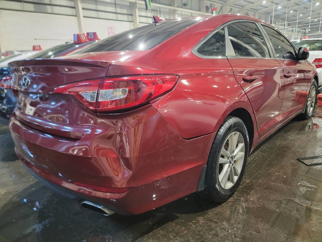 2015 HYUNDAI SONATA — 111815 Miles — Lot 37387133 - Marhaba Auctions Used Cars - Image 4
