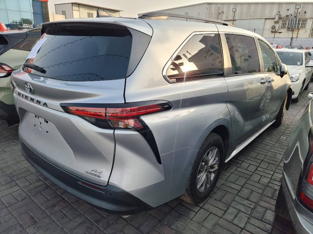 2022 TOYOTA SIENNA — 124549 Miles — Lot 091684 — Ind. 12 - Marhaba Auctions Used Cars - Image 4