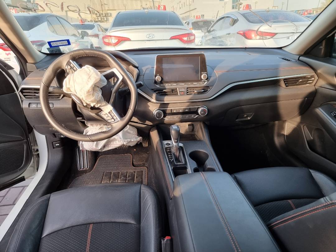 2020 NISSAN ALTIMA — 53347 Miles — Lot 2145187 — Ind. 12 - Marhaba Auctions Used Cars - Image 7