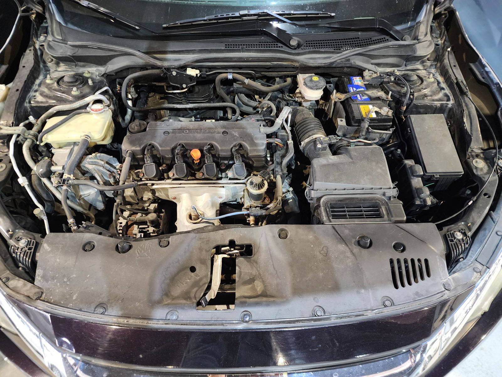 2017 HONDA CIVIC — 274181 KM — Lot 15921 — Al Quoz - Marhaba Auctions Used Cars - Image 11