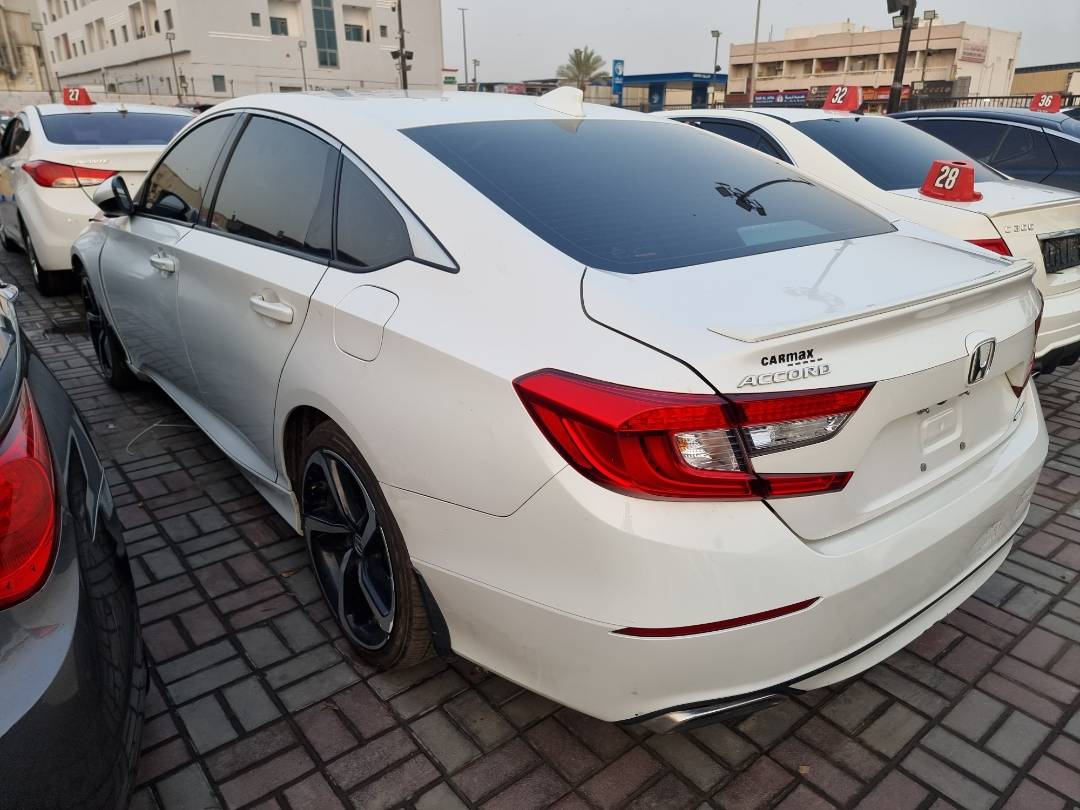2019 HONDA ACCORD — 141310 Miles — Lot 14509 — Souq - Marhaba Auctions Used Cars - Image 3