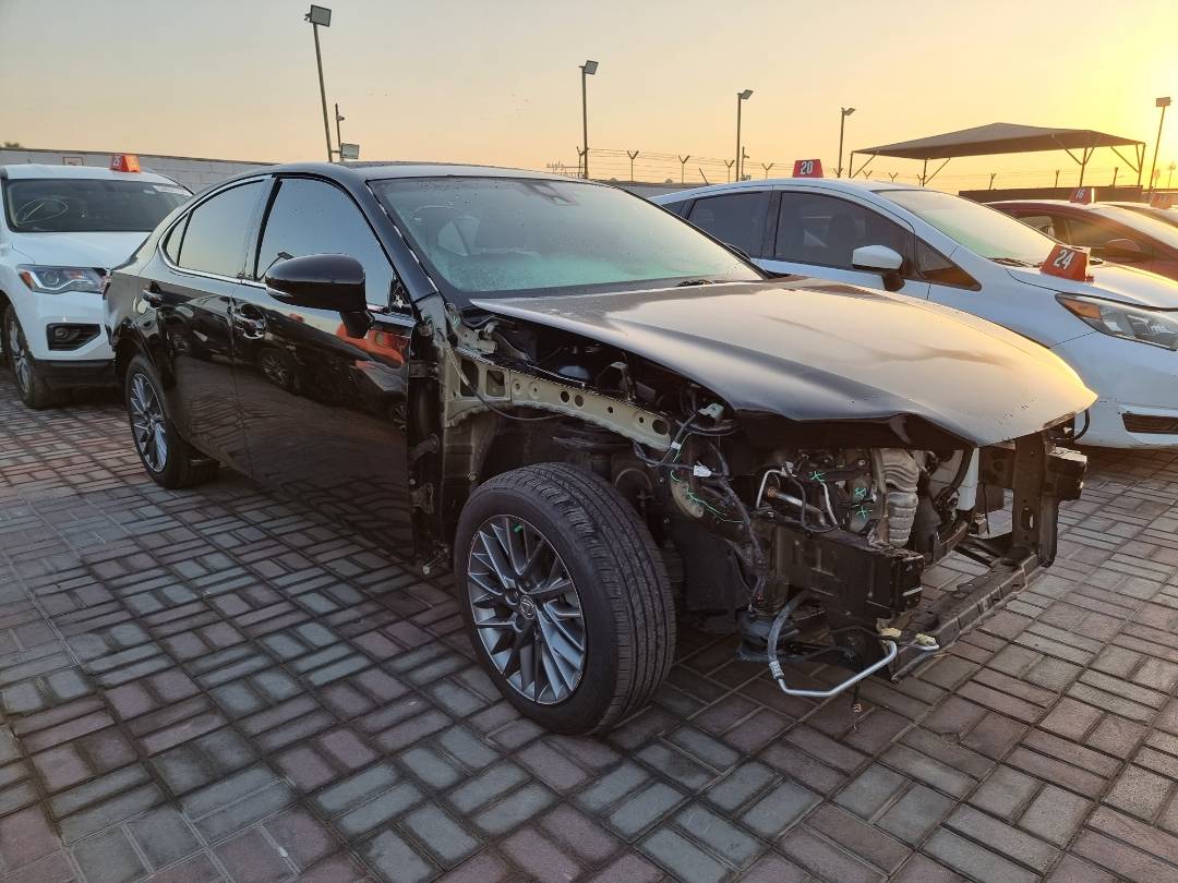 2018 LEXUS ES 350 — 46150 Miles — Lot 96831 — Main - Marhaba Auctions Used Cars - Image 3