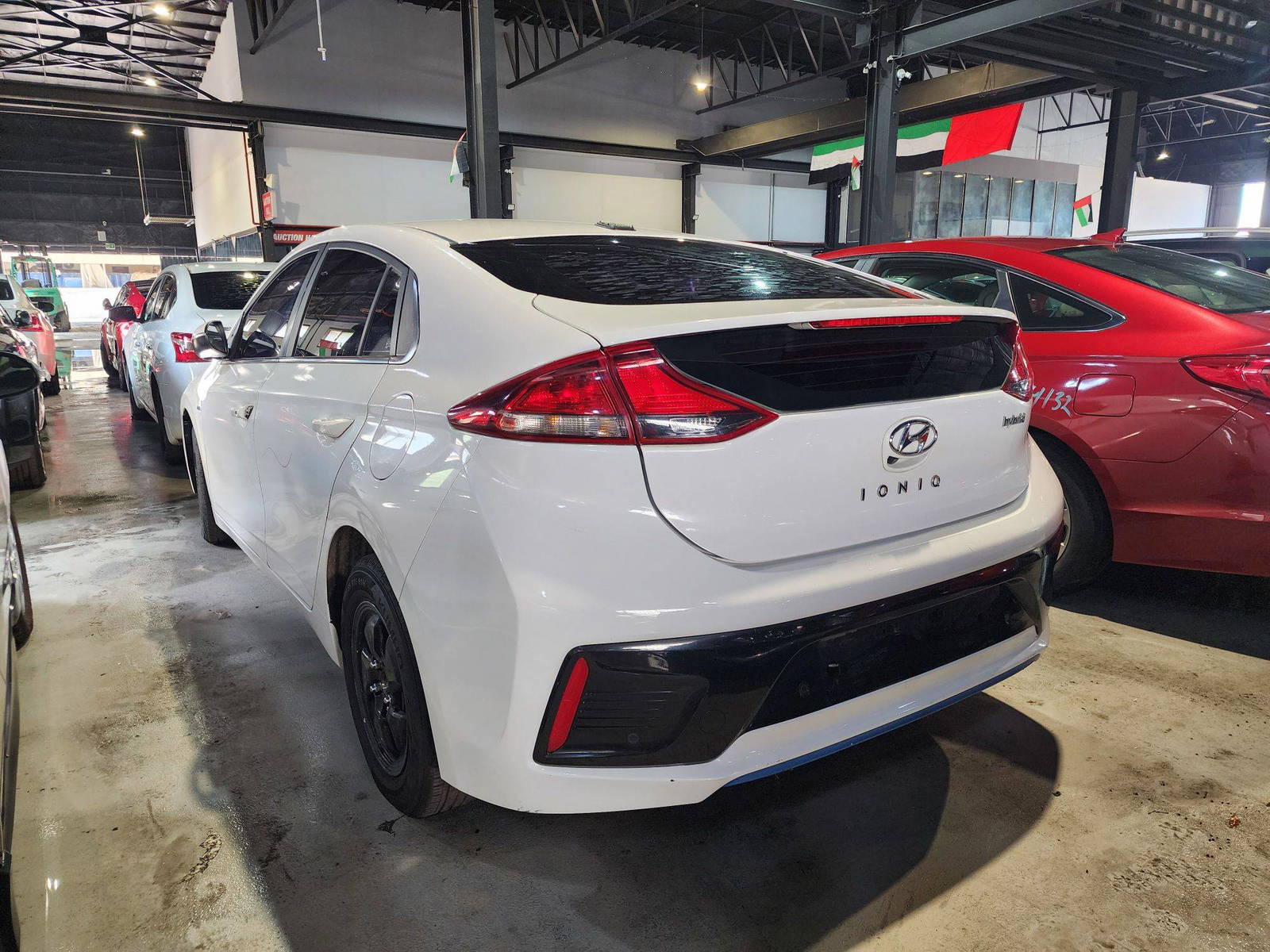 2018 HYUNDAI IONIQ — 143428 KM — Lot 049064 — Main - Marhaba Auctions Used Cars - Image 3
