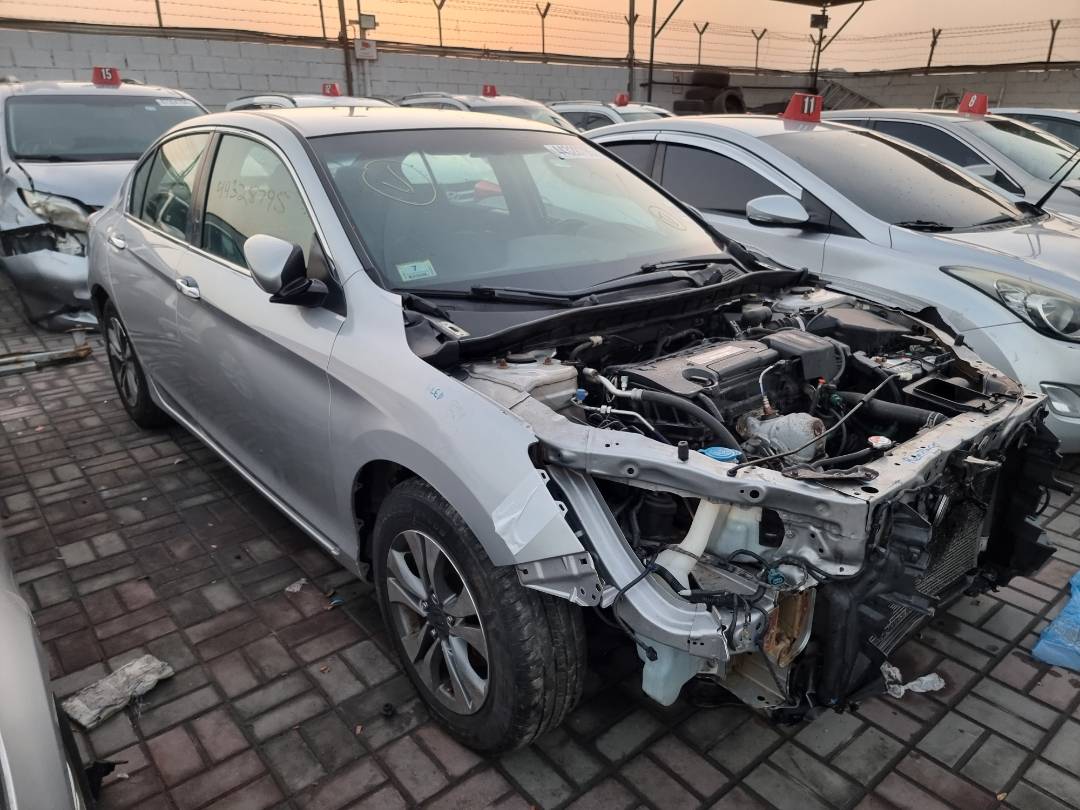 2014 HONDA ACCORD — 206790 Miles — Lot 215487 — Main - Marhaba Auctions Used Cars - Image 5