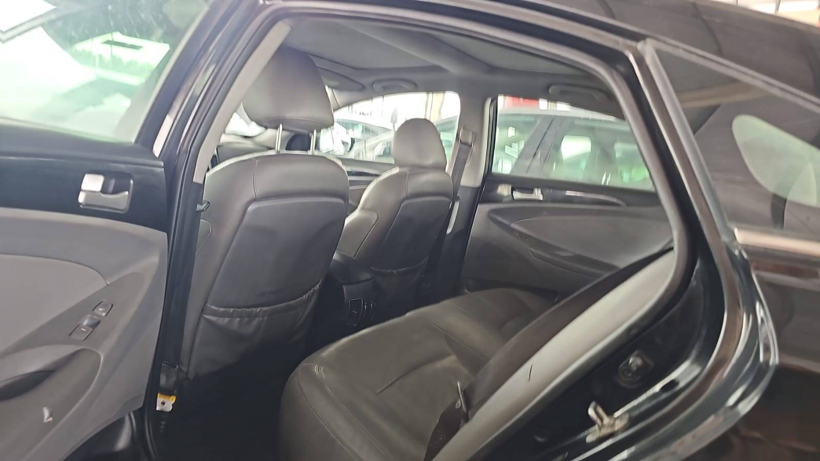 HYUNDAI SONATA 2012 - Marhaba Auction Used Cars - Image 8