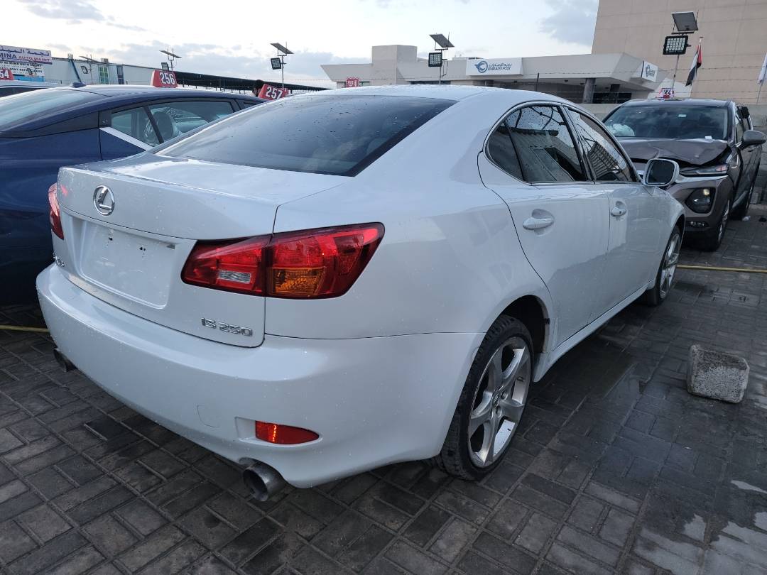 2006 LEXUS IS 250 — 171701 Miles — Lot 5004293 - Marhaba Auctions Used Cars - Image 4