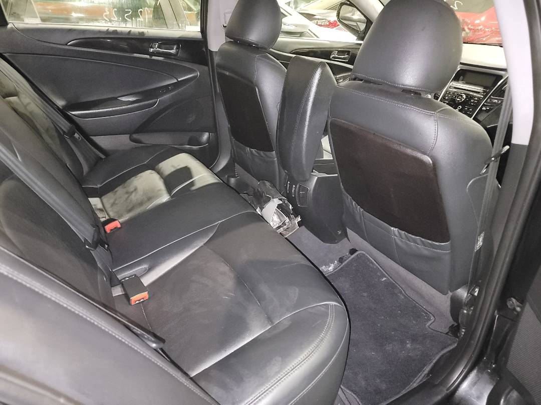 2011 HYUNDAI SONATA — 217711 Miles — Lot 37896773 - Marhaba Auctions Used Cars - Image 5