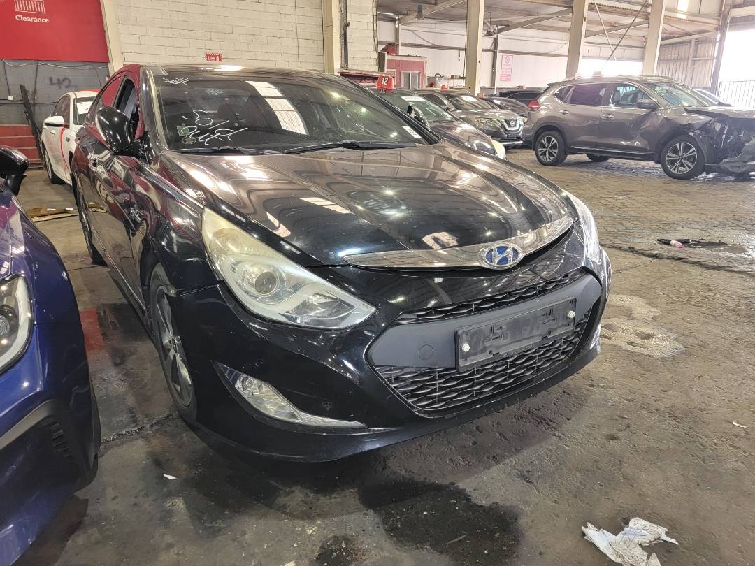 HYUNDAI SONATA 2012 - Marhaba Auction Used Cars - Image 4