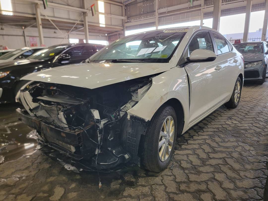 2019 HYUNDAI ACCENT — 120973 Miles — Lot E071250 - Marhaba Auctions Used Cars - Image 9