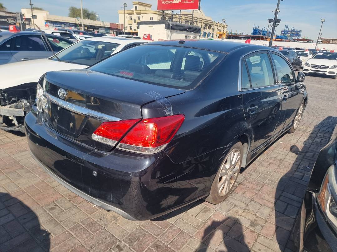2012 TOYOTA AVALON — 229456 Miles — Lot 452632 — Main - Marhaba Auctions Used Cars - Image 4