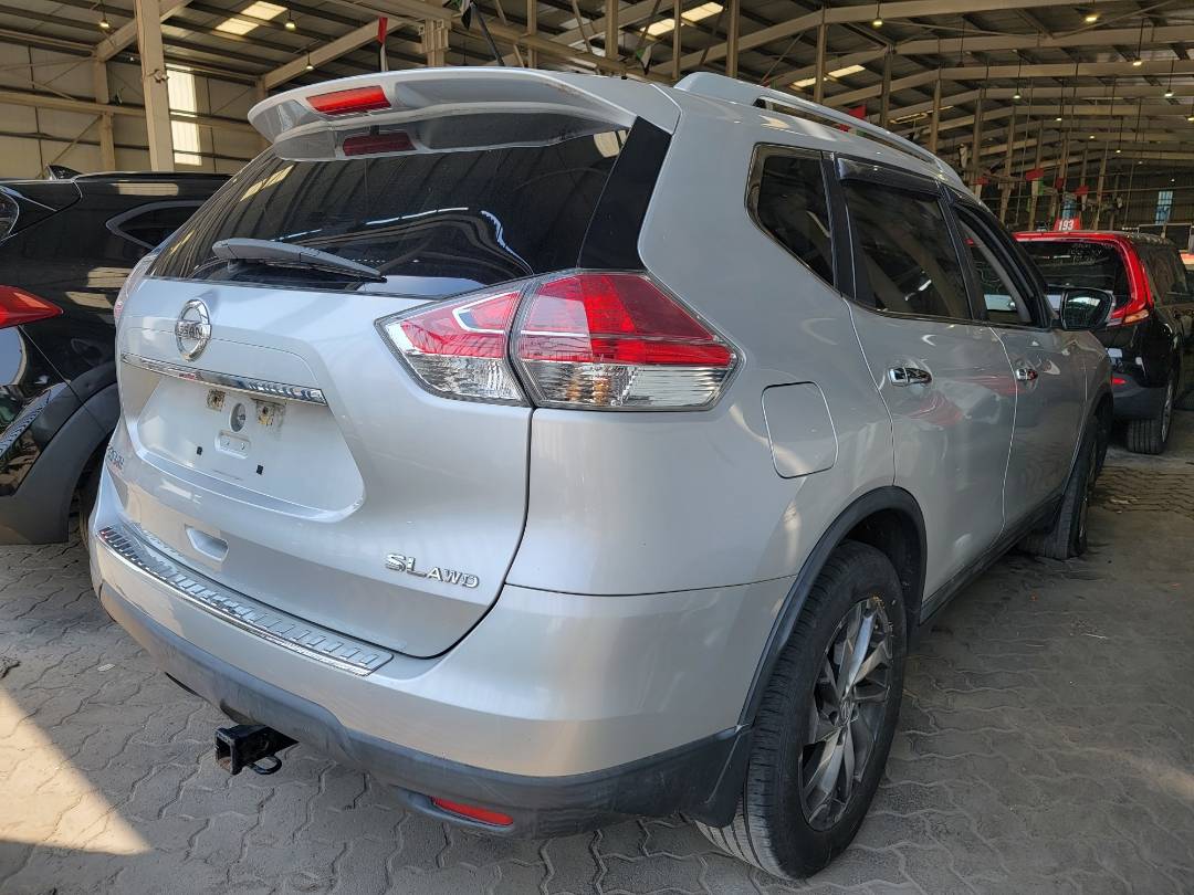 2015 NISSAN ROGUE — 120012 Miles — Lot 819582 — Main - Marhaba Auctions Used Cars - Image 3