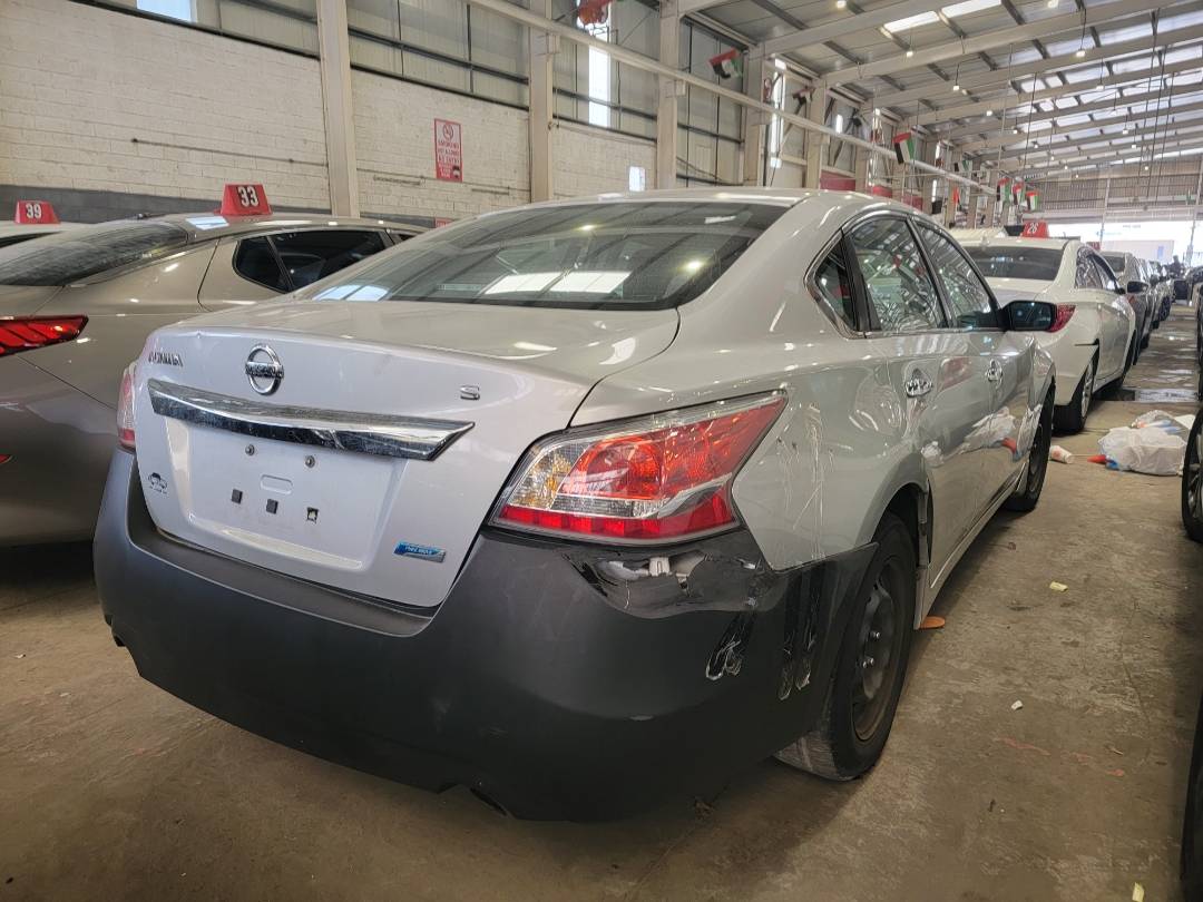 2014 NISSAN ALTIMA — 177655 Miles — Lot 38947934 — Ind. 12 - Marhaba Auctions Used Cars - Image 3