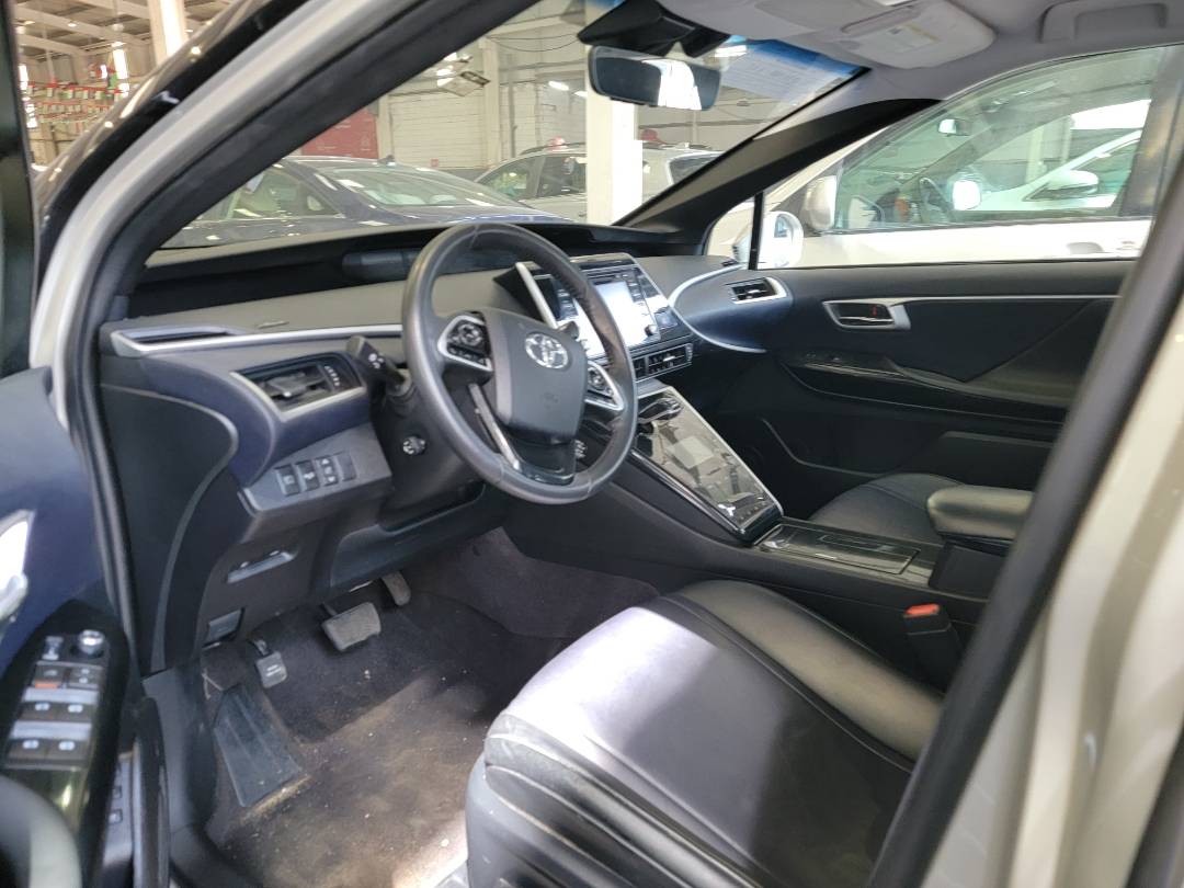 2018 TOYOTA MIRAI — 69584 KM — Lot A005170 — Main - Marhaba Auctions Used Cars - Image 6