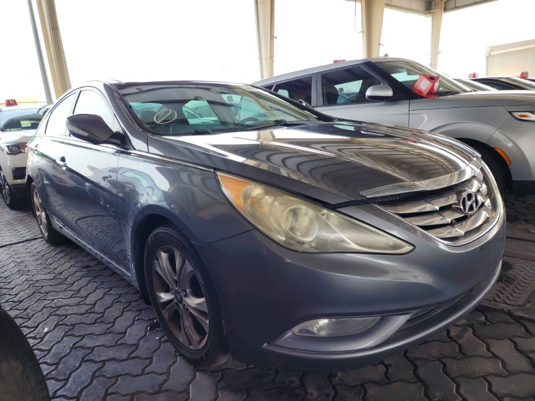 2012 HYUNDAI SONATA — 171111 Miles — Lot 45413954 — Souq - Marhaba Auctions Used Cars - Image 4