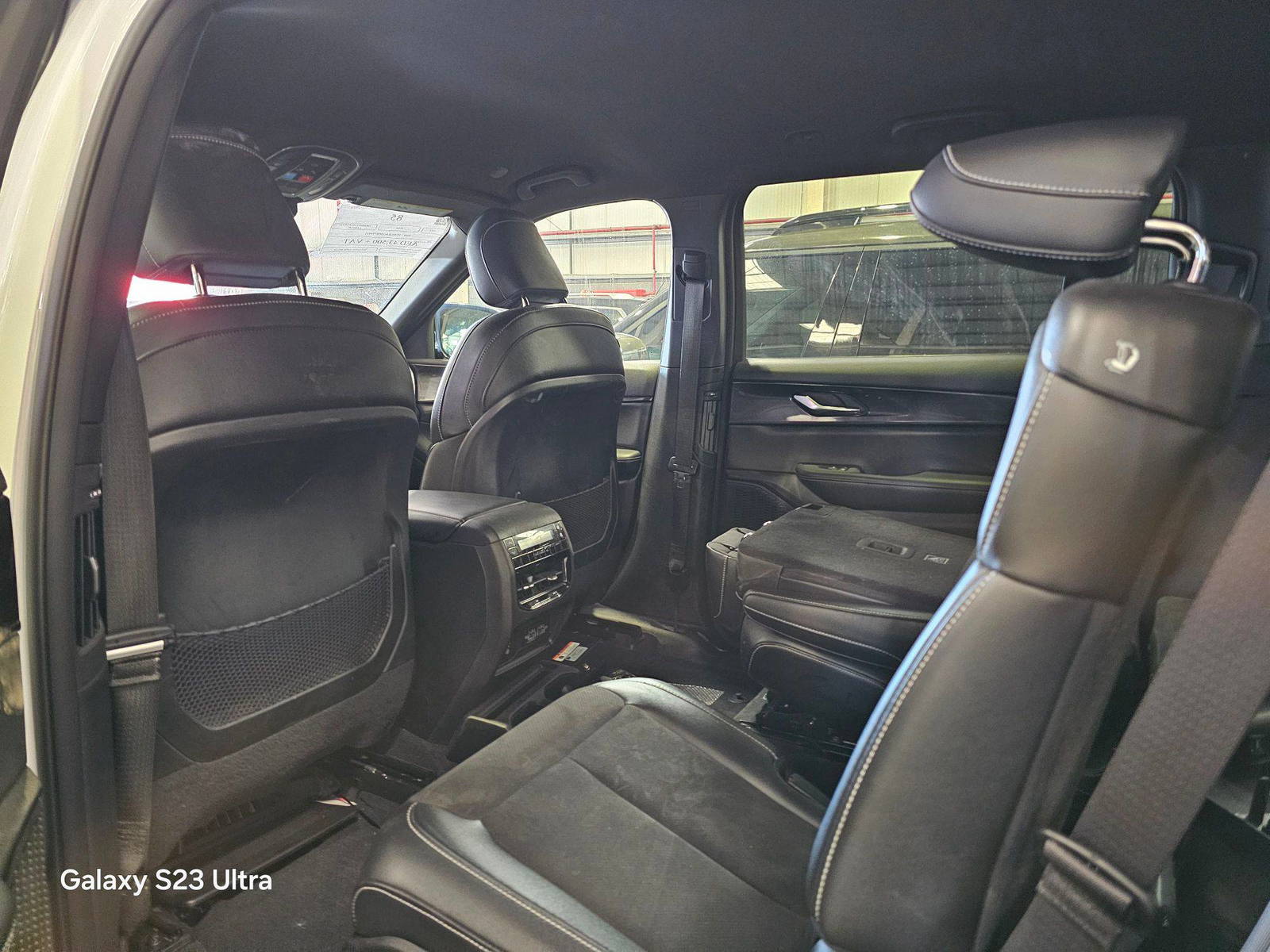 JEEP GRAND CHEROKEE LAREDO 2023 - Marhaba Auction Used Cars - Image 7