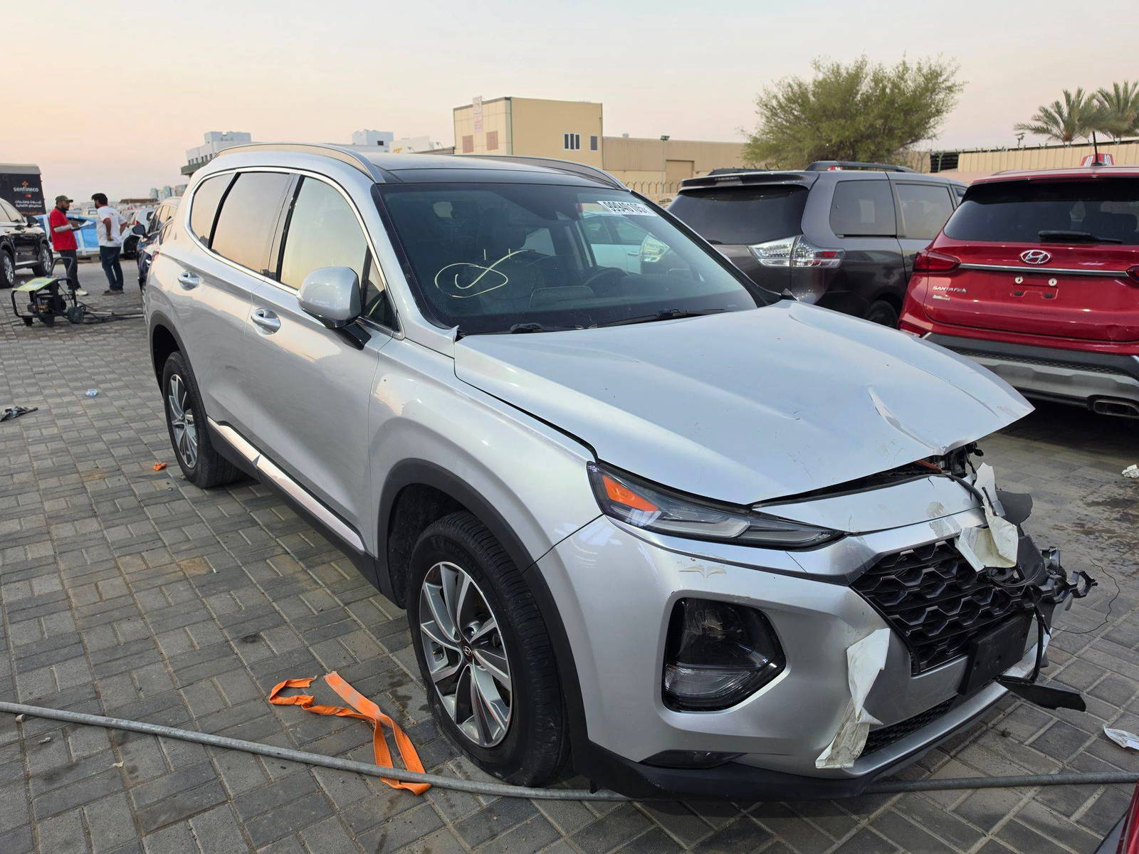 HYUNDAI SANTA FE LIMITED 2019 - Marhaba Auction Used Cars - Image 4