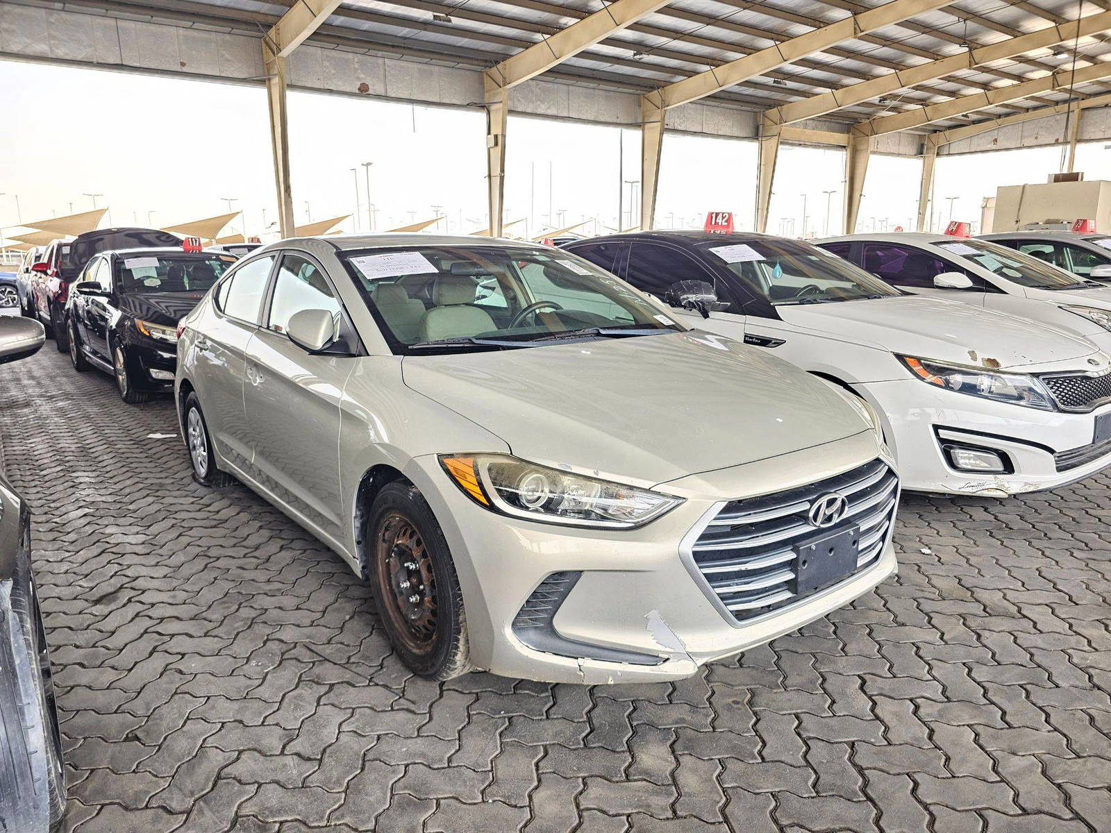 2017 HYUNDAI ELANTRA — 101527 Miles — Lot 422685 — Ind. 12 - Marhaba Auctions Used Cars - Image 4