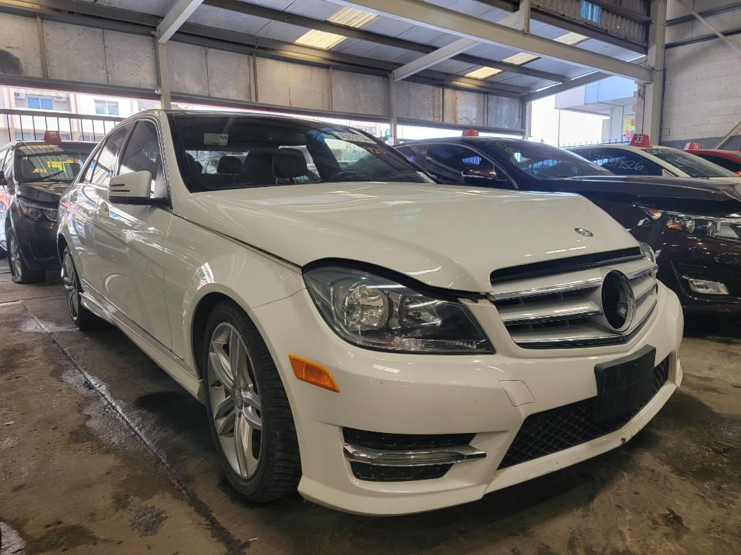2013 MERCEDES BENZ C300 — 114946 Miles — Lot 45812154 - Marhaba Auctions Used Cars - Image 4