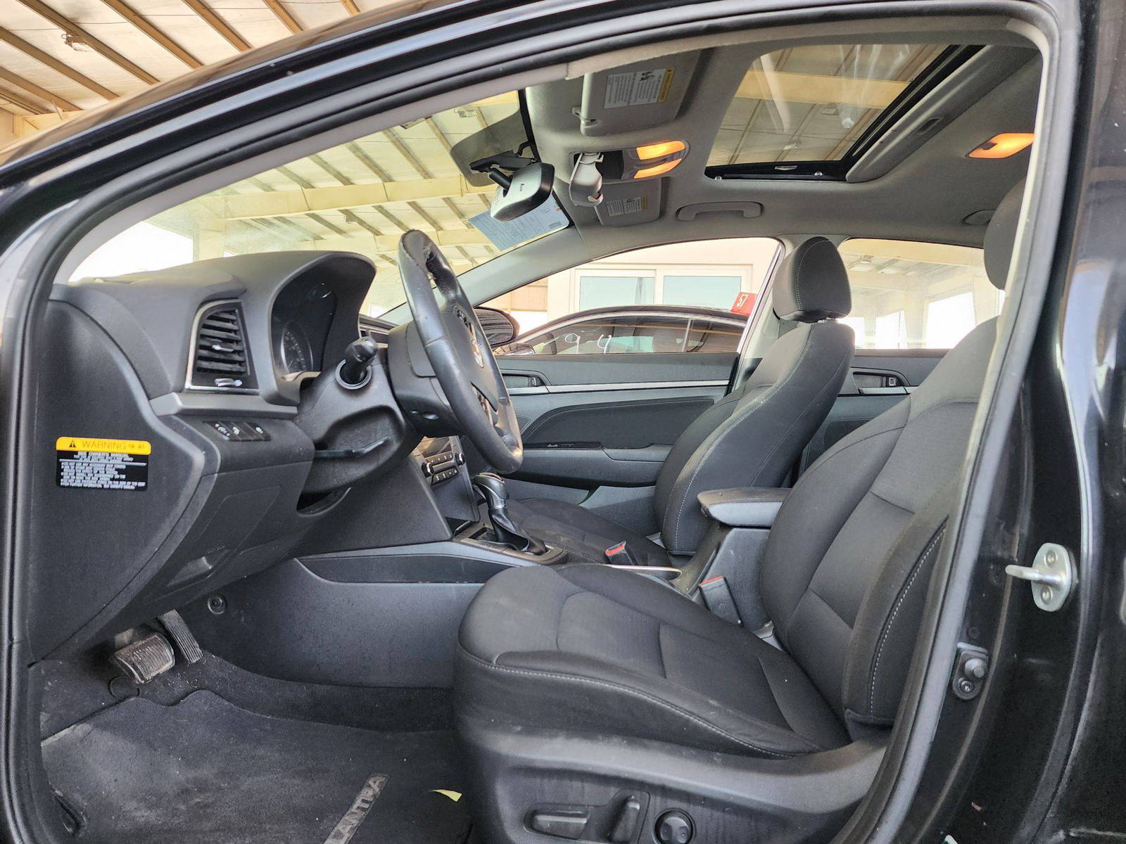 2017 HYUNDAI ELANTRA — 157846 Miles — Lot H135618 — Souq - Marhaba Auctions Used Cars - Image 9