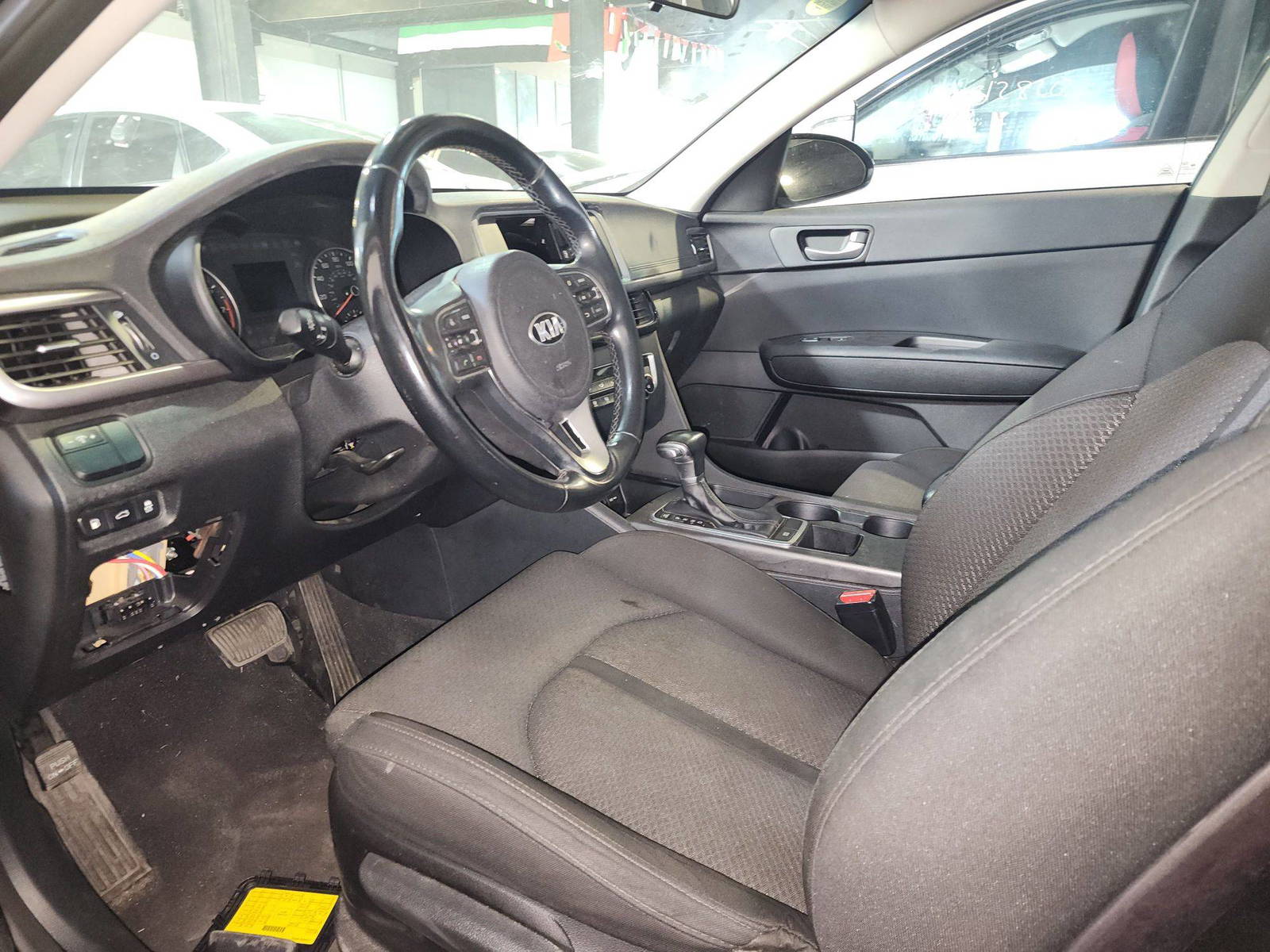 2016 KIA OPTIMA — 130153 Miles — Lot 3203541 — Al Quoz - Marhaba Auctions Used Cars - Image 9
