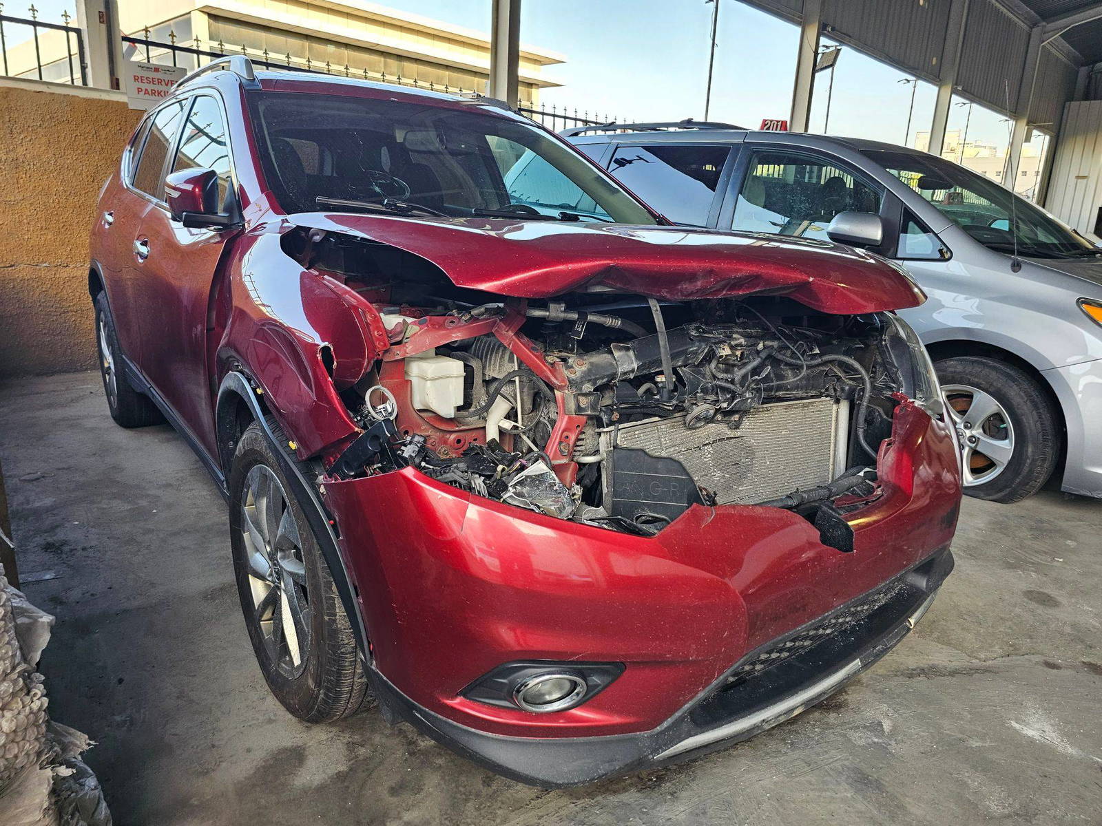 NISSAN ROGUE 2015 - Marhaba Auction Used Cars - Image 5