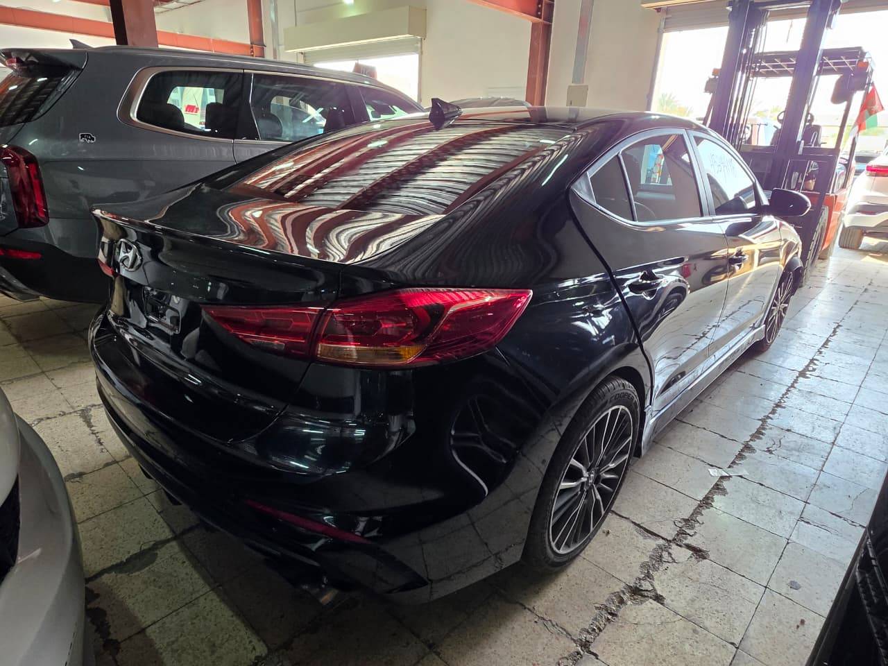 2018 HYUNDAI ELANTRA — 133909 Miles — Lot 45244148 - Marhaba Auctions Used Cars - Image 5