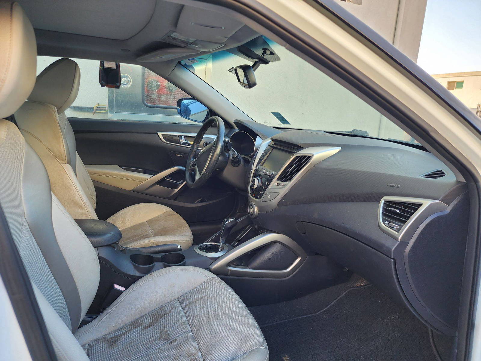 2013 HYUNDAI VELOSTER — 150439 Miles — Lot 65480474 — Main - Marhaba Auctions Used Cars - Image 8