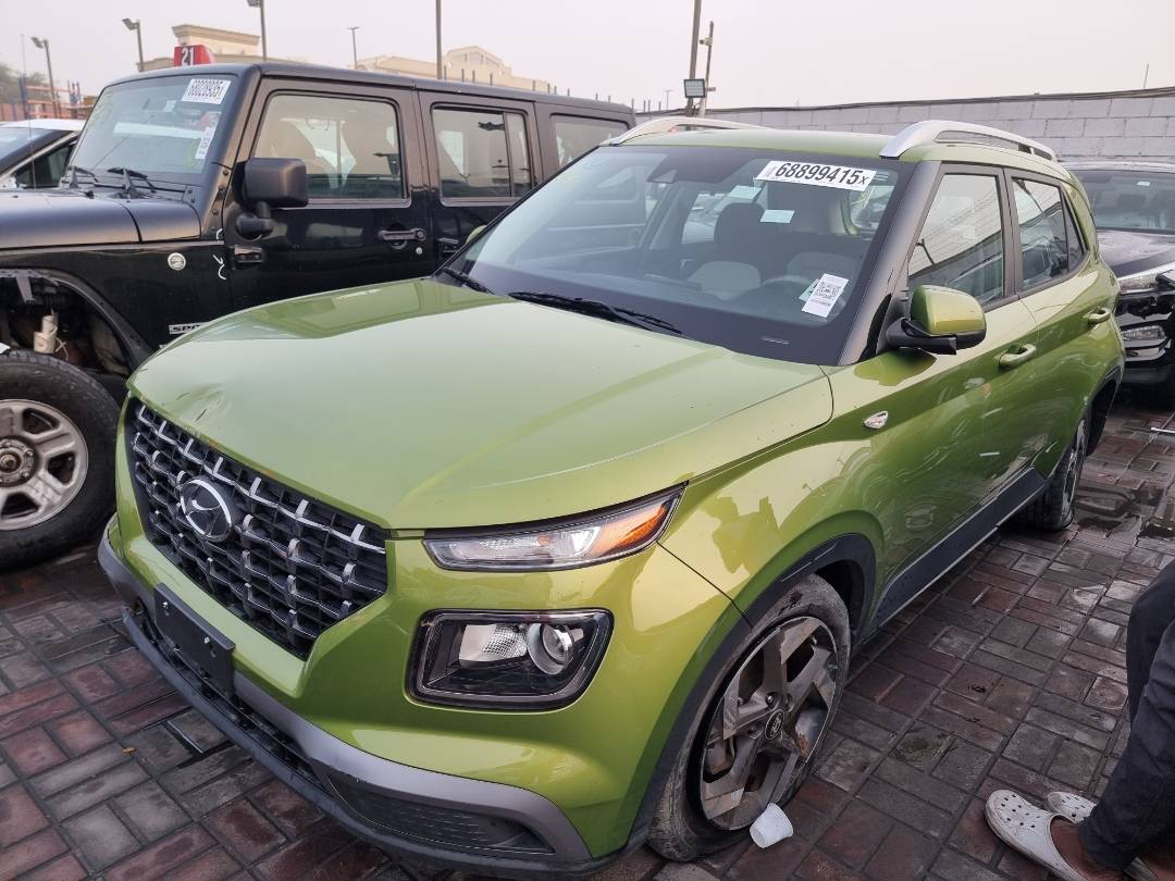 2022 HYUNDAI VENUE SEL — 19773 Miles — Lot 142915 — Souq - Marhaba Auctions Used Cars - Image 4