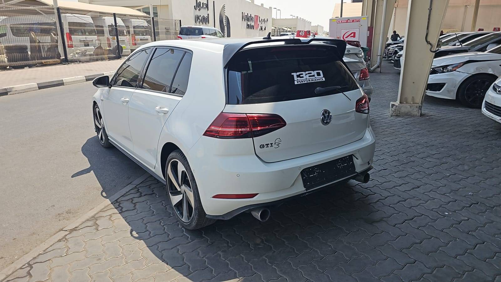 2018 VOLKSWAGEN GOLF GT — 95210 KM — Lot AU7JW114302 — Main - Marhaba Auctions Used Cars - Image 4