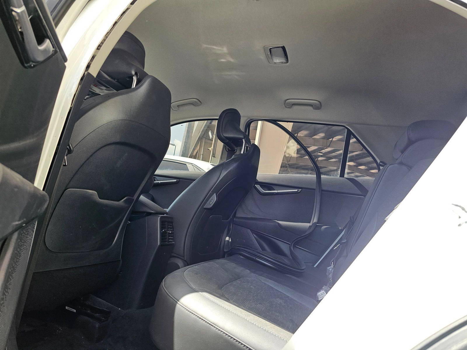 KIA Niro 2022 - Marhaba Auction Used Cars - Image 8